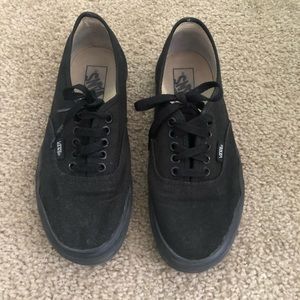 Classic vans (men’s 6.5 women’s 8)